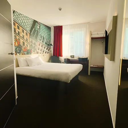 Hotel Centrum 2*