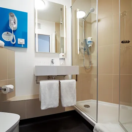 Hotel Centrum 2*