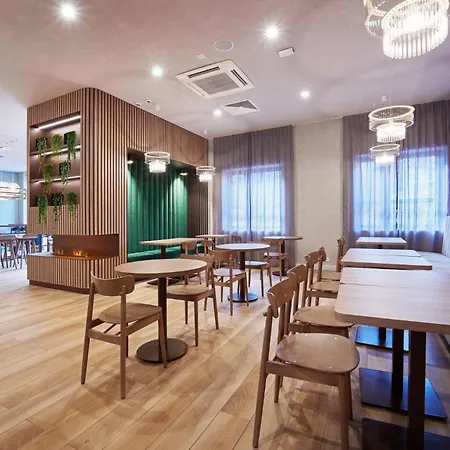 Centrum Hotel